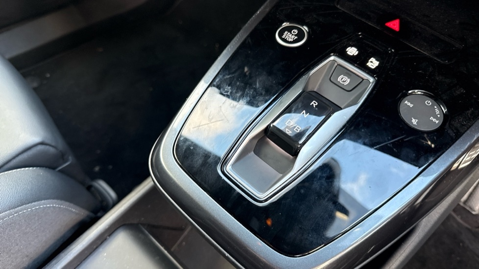 Used Audi Q4 e-tron 2025 for sale - 76366570: Photo 19