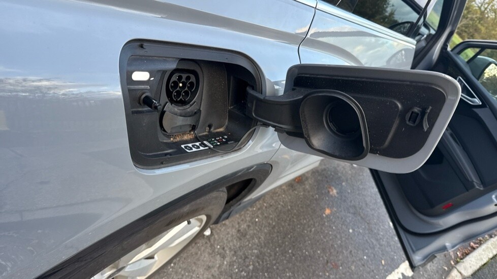 Used Audi Q4 e-tron 2025 for sale - 76366570: Photo 22