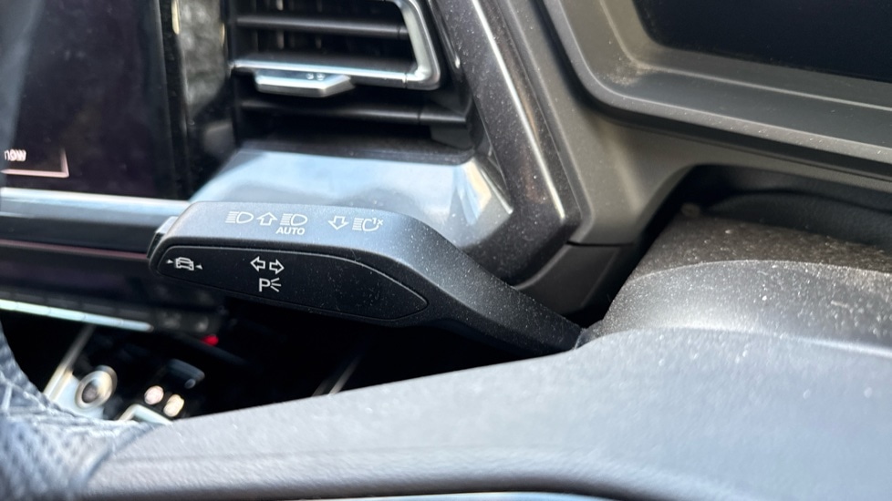 Used Audi Q4 e-tron 2025 for sale - 76366570: Photo 31