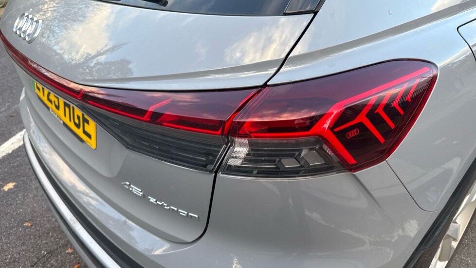 Used Audi Q4 e-tron 2025 for sale - 76366570: Photo 33