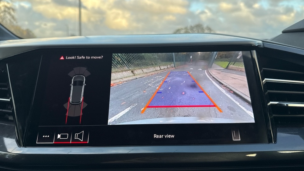 Used Audi Q4 e-tron 2025 for sale - 76366570: Photo 35