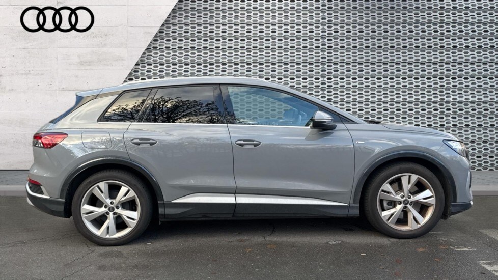 Used Audi Q4 e-tron 2025 for sale - 76366570: Photo 4