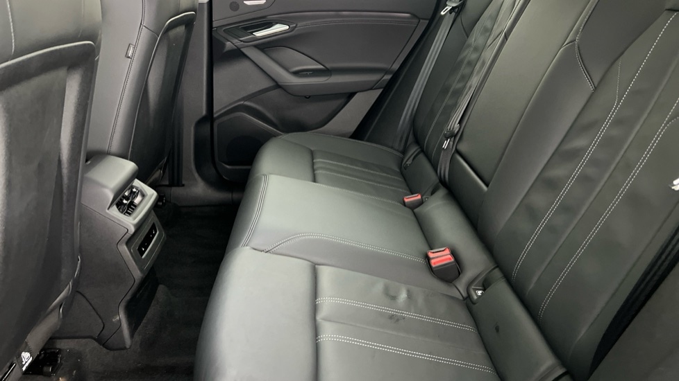 Used Audi Q6 e-tron 2024 for sale - 76523578: Photo 15