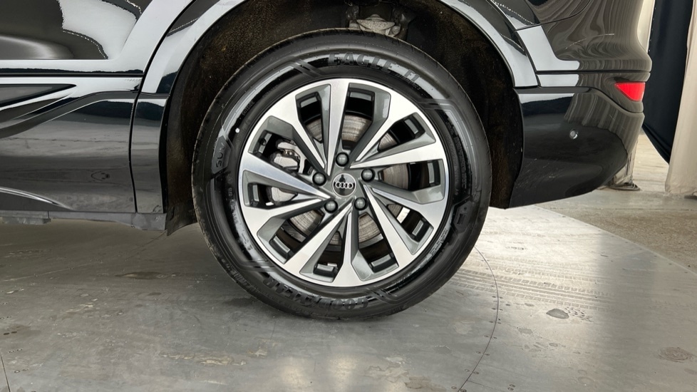 Used Audi Q6 e-tron 2024 for sale - 76523578: Photo 22