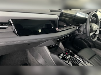 Used Audi Q6 e-tron 2024 for sale - 76523578: Photo