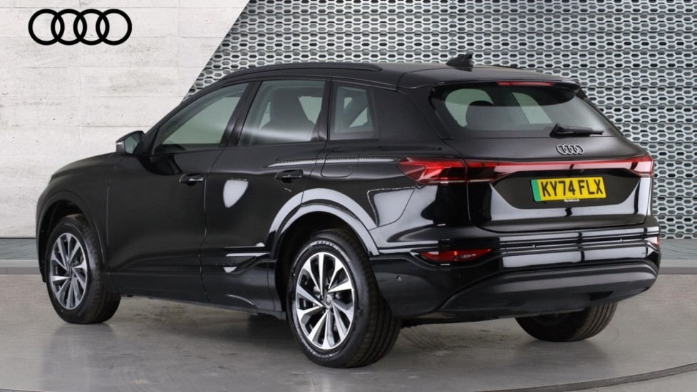 Used Audi Q6 e-tron 2024 for sale - 76523578: Photo 3