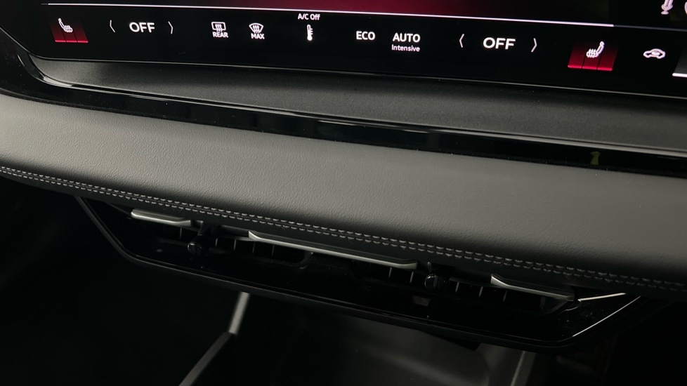 Used Audi Q6 e-tron 2024 for sale - 76523578: Photo 36