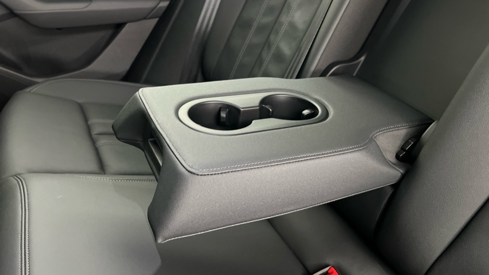 Used Audi Q6 e-tron 2024 for sale - 76523578: Photo 39