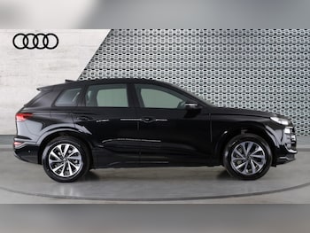 Used Audi Q6 e-tron 2024 for sale - 76523578: Photo