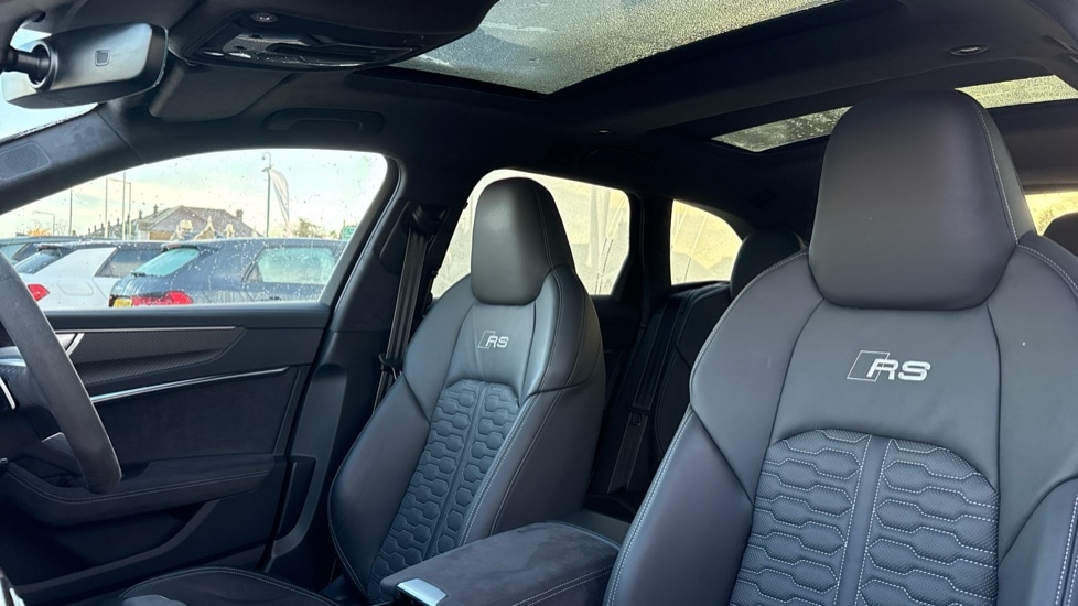 Used Audi RS6 2025 for sale - 76796401: Photo 17