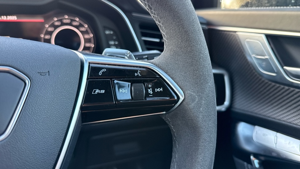 Used Audi RS6 2025 for sale - 76796401: Photo 23