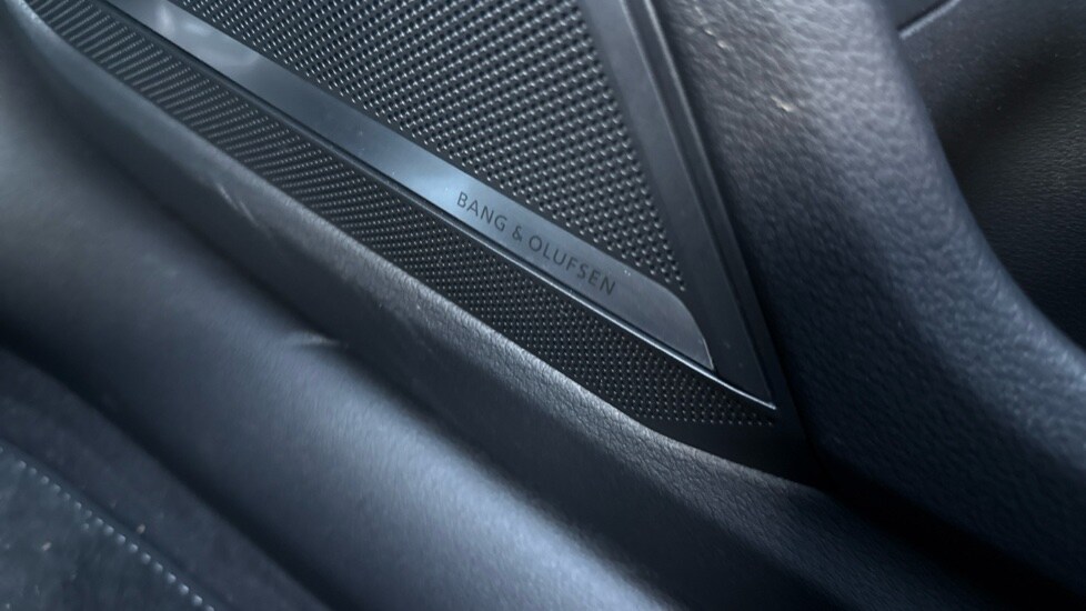 Used Audi RS6 2025 for sale - 76796401: Photo 32