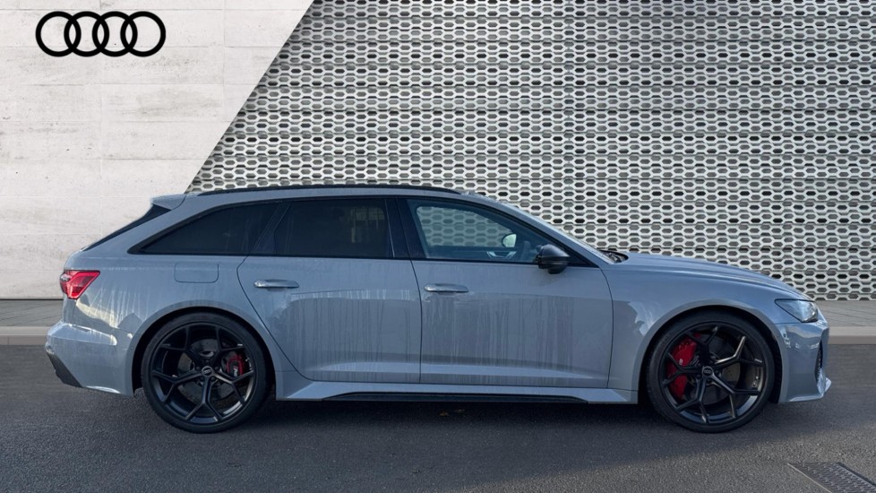 Used Audi RS6 2025 for sale - 76796401: Photo 4