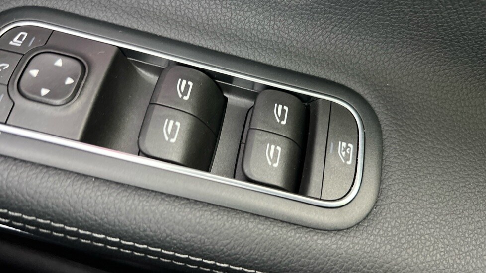 Used Mercedes-Benz A-Class 2019 for sale - 76528940: Photo 37