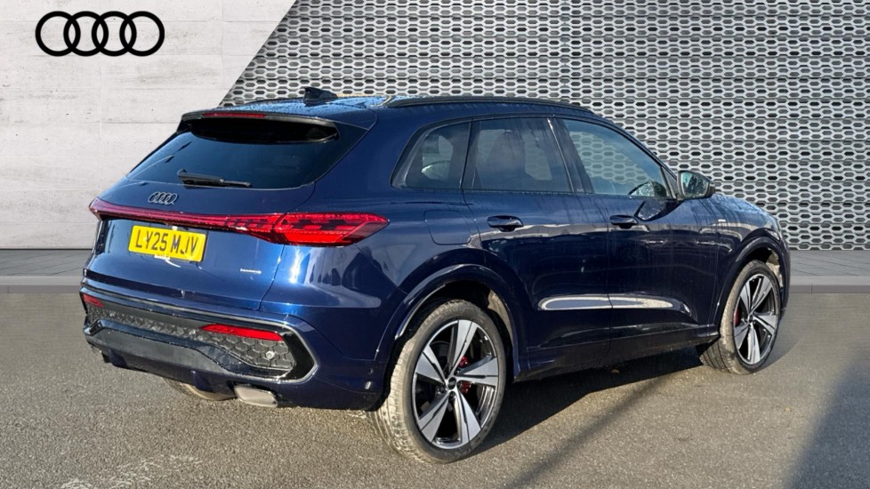 Used Audi Q5 2025 for sale - 76907989: Photo 3