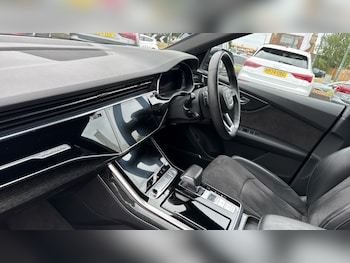 Used Audi Q8 2019 for sale - 75465754: Photo
