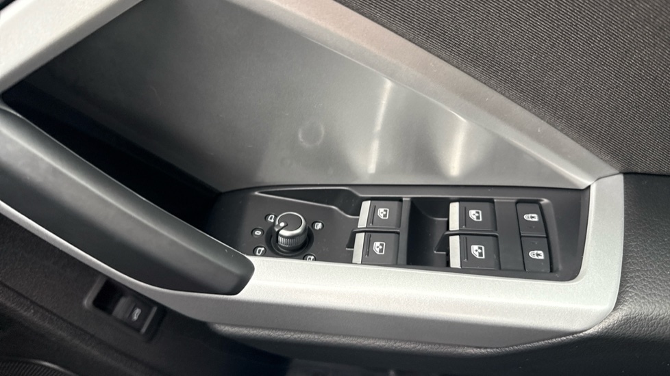 Used Audi Q3 2022 for sale - 76977625: Photo 48