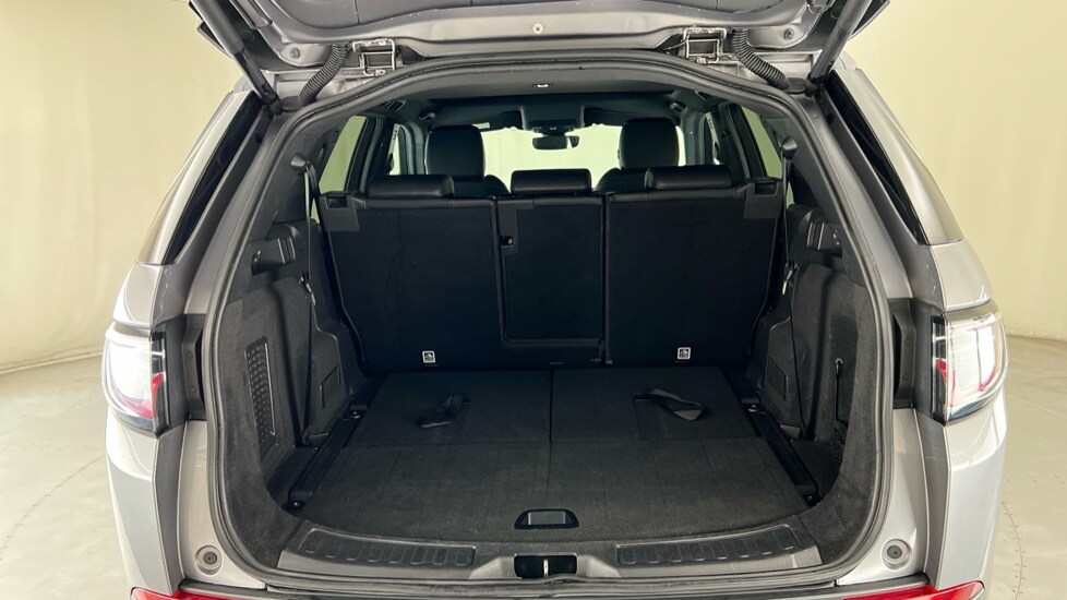 Used Land Rover Discovery Sport 2020 for sale - 76540153: Photo 15