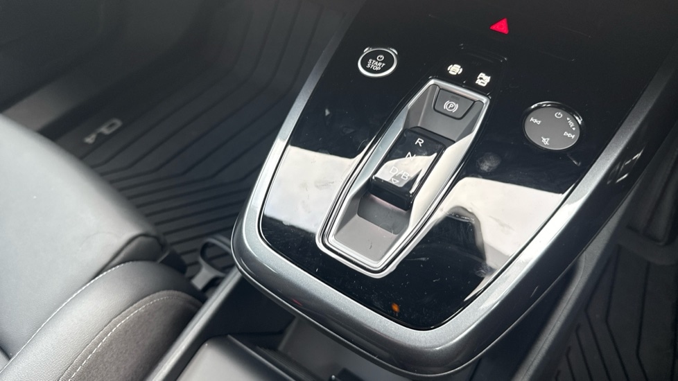 Used Audi Q4 e-tron 2025 for sale - 76660954: Photo 19