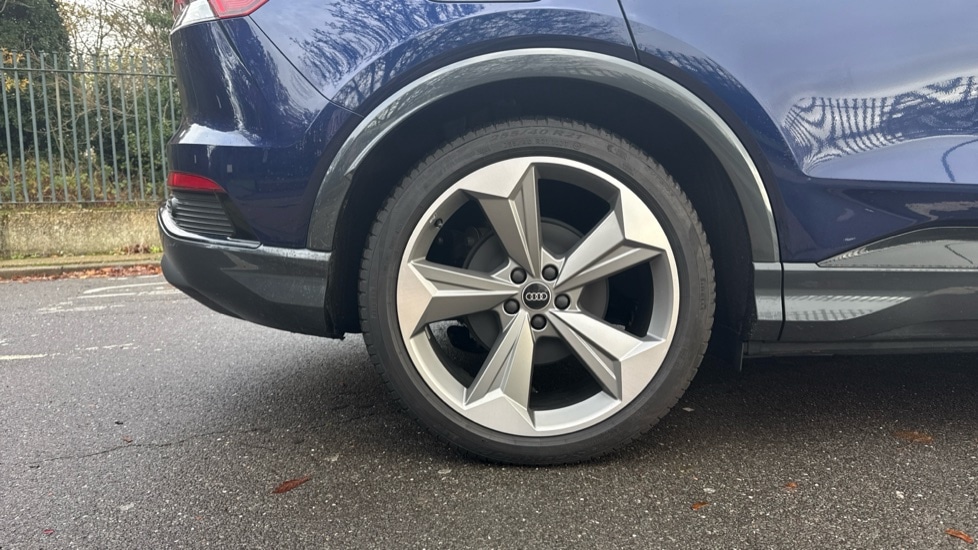 Used Audi Q4 e-tron 2025 for sale - 76660954: Photo 21