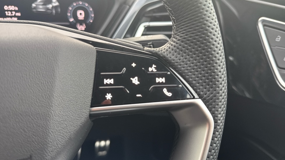 Used Audi Q4 e-tron 2025 for sale - 76660954: Photo 23