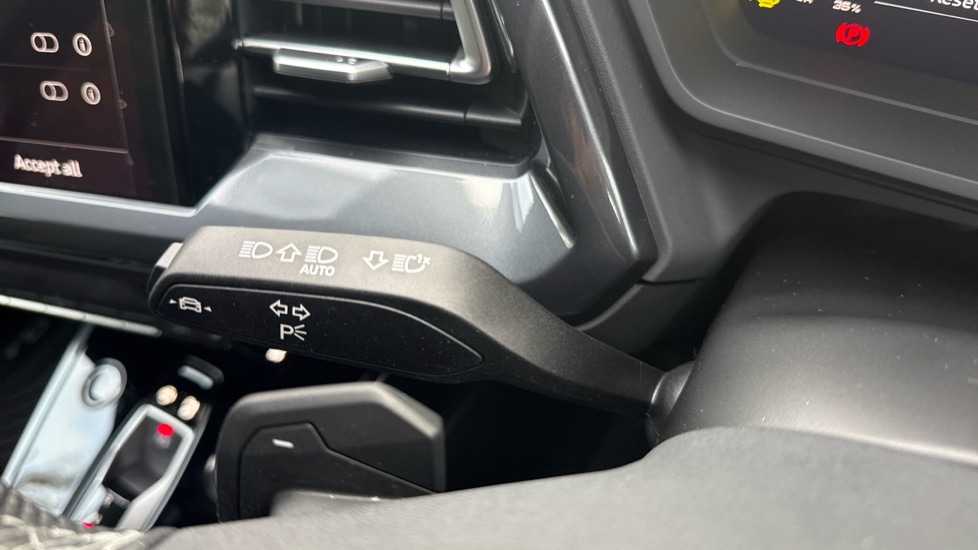 Used Audi Q4 e-tron 2025 for sale - 76660954: Photo 31