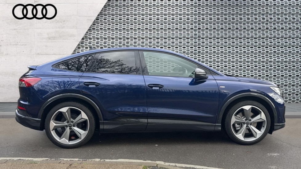 Used Audi Q4 e-tron 2025 for sale - 76660954: Photo 4