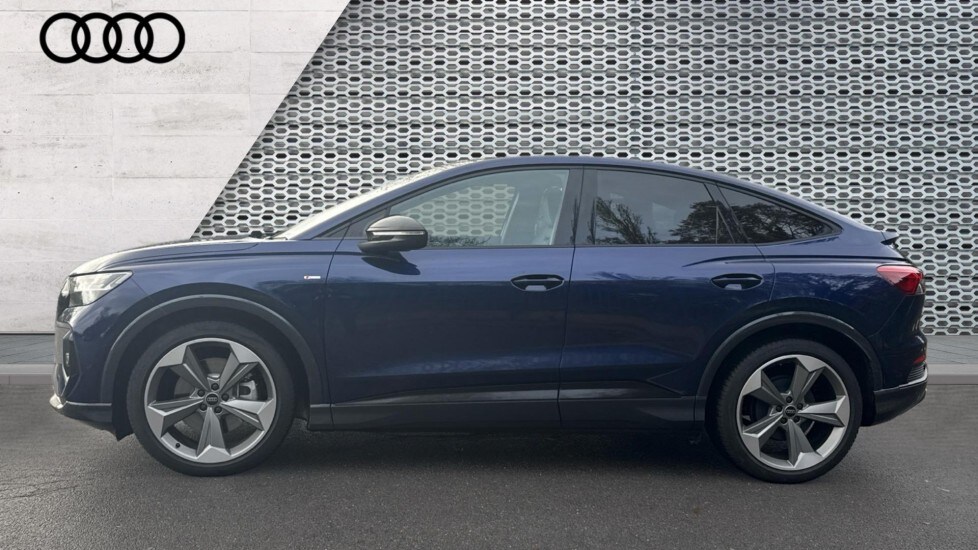 Used Audi Q4 e-tron 2025 for sale - 76660954: Photo 9