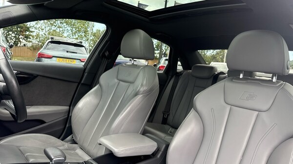 Used Audi A4 2020 for sale - 76217251: Photo 17