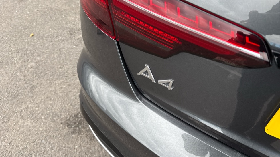 Used Audi A4 2020 for sale - 76217251: Photo 42