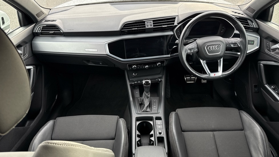 Used Audi Q3 2021 for sale - 76609737: Photo 12