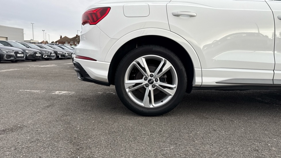 Used Audi Q3 2021 for sale - 76609737: Photo 21