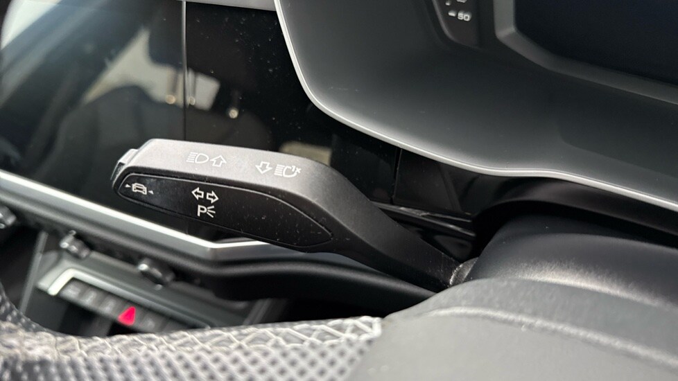 Used Audi Q3 2021 for sale - 76609737: Photo 31