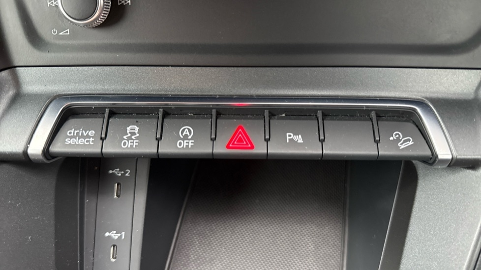 Used Audi Q3 2021 for sale - 76609737: Photo 45