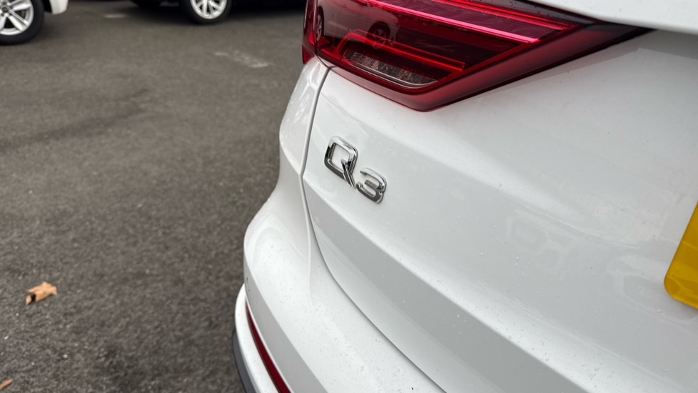 Used Audi Q3 2021 for sale - 76609737: Photo 52