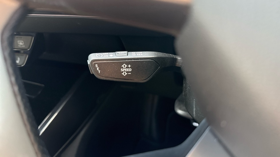 Used Audi Q4 e-tron 2021 for sale - 76180152: Photo 41