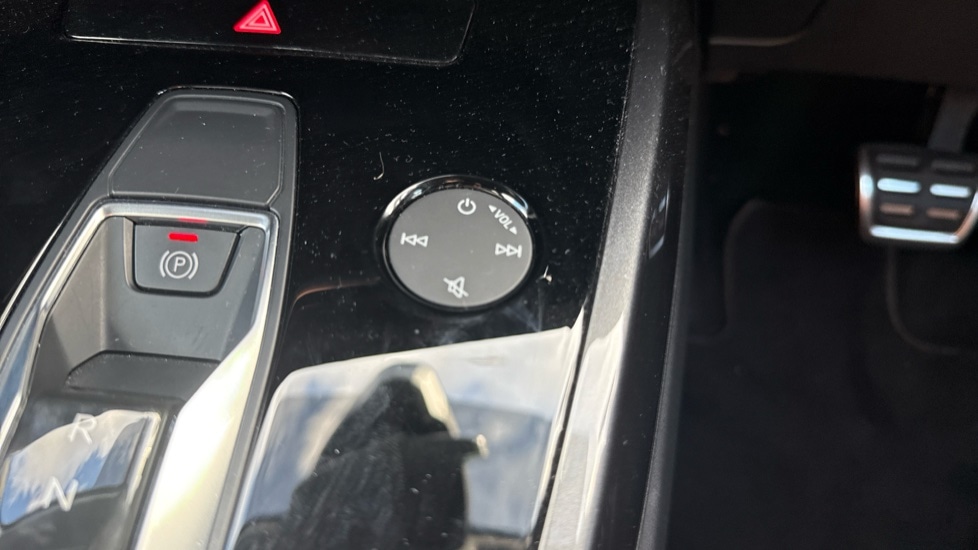 Used Audi Q4 e-tron 2021 for sale - 76180152: Photo 42