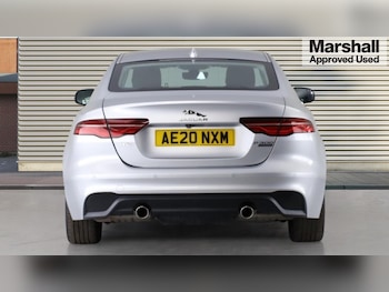 Used Jaguar XE 2020 for sale - 76575278: Photo