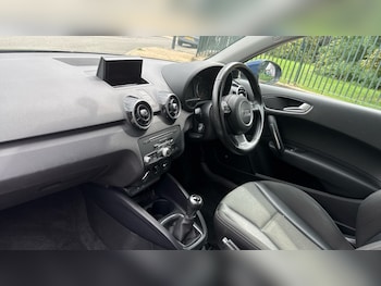 Used Audi A1 2018 for sale - 75954744: Photo