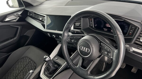 Used Audi A1 2019 for sale - 76130726: Photo 6