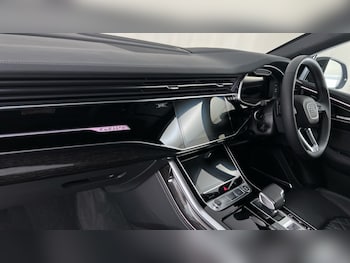 Used Audi Q8 2024 for sale - 75602987: Photo