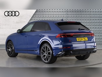 Used Audi Q8 2024 for sale - 75602987: Photo