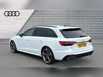 Used Audi A4 2021 for sale - 75610621: Photo