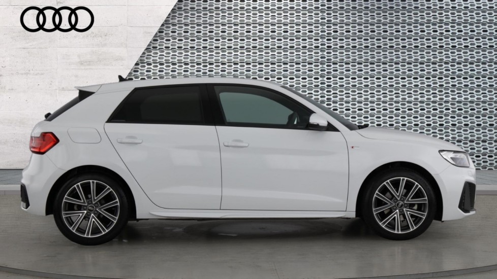 Used Audi A1 2024 for sale - 76168832: Photo 4