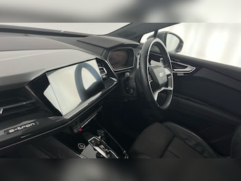 Used Audi Q4 e-tron 2022 for sale - 75465905: Photo