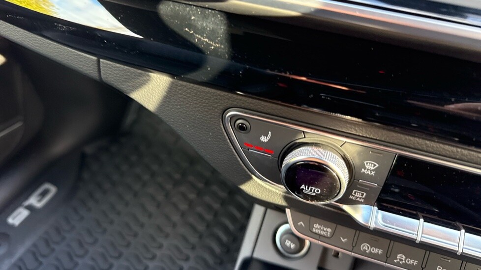 Used Audi Q5 2024 for sale - 76021921: Photo 37