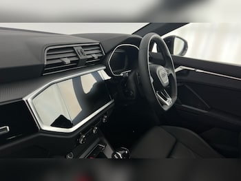 Used Audi Q3 2024 for sale - 75465914: Photo