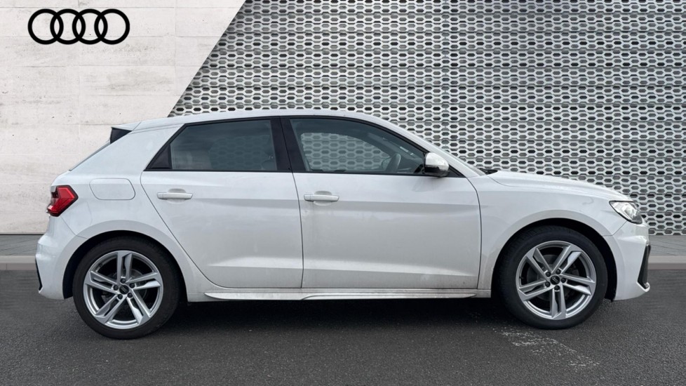 Used Audi A1 2022 for sale - 76773379: Photo 4