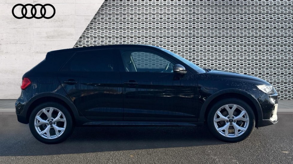 Used Audi A1 2021 for sale - 77018354: Photo 4