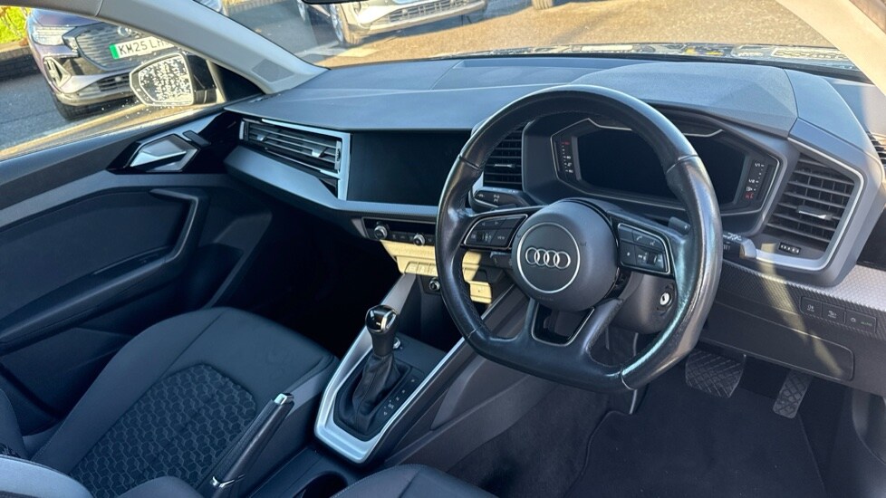 Used Audi A1 2021 for sale - 77018354: Photo 6